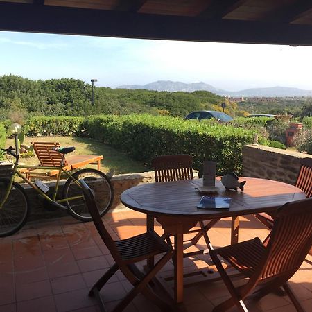 Sardinia Re - Casa Ibiscus Villa สตินติโน ภายนอก รูปภาพ