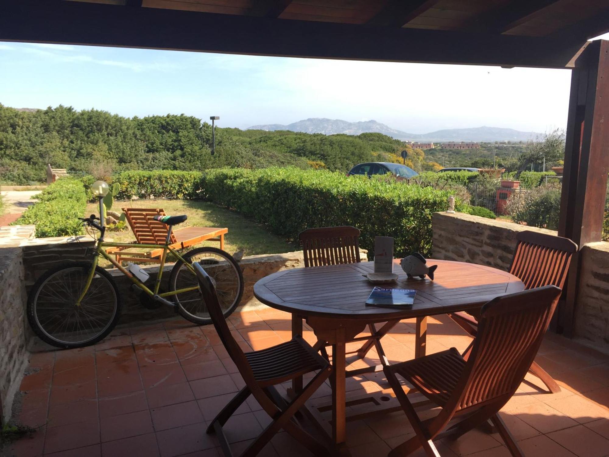 Sardinia Re - Casa Ibiscus Villa สตินติโน ภายนอก รูปภาพ