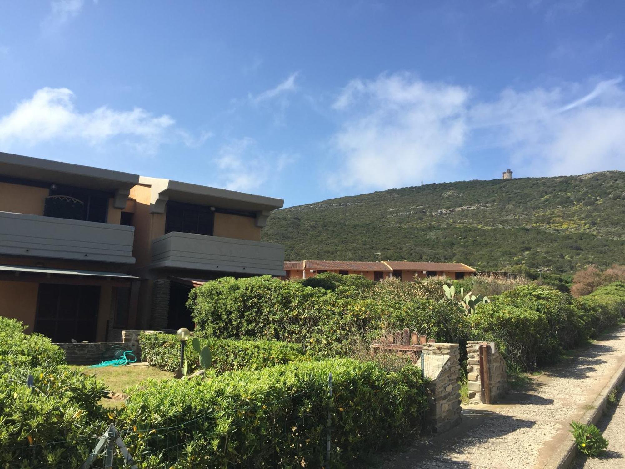 Sardinia Re - Casa Ibiscus Villa สตินติโน ภายนอก รูปภาพ