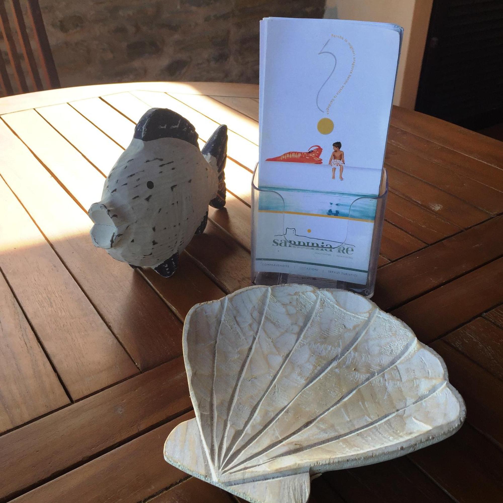 Sardinia Re - Casa Ibiscus Villa สตินติโน ภายนอก รูปภาพ