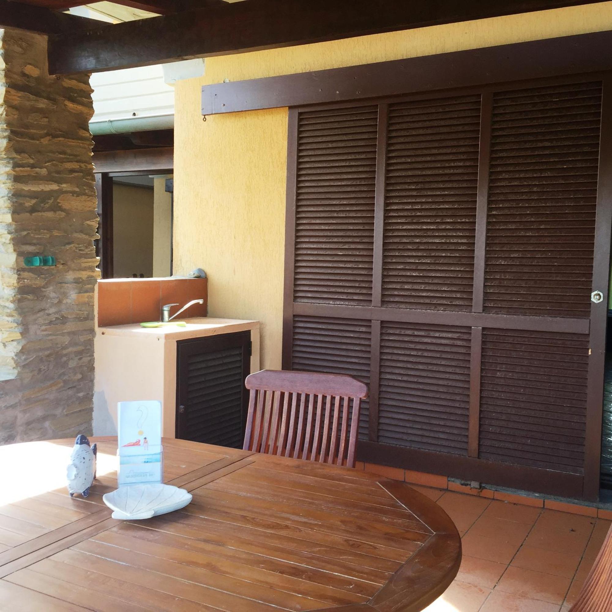 Sardinia Re - Casa Ibiscus Villa สตินติโน ภายนอก รูปภาพ